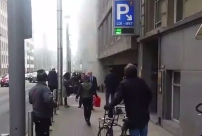 Atentate la Bruxelles. Patru explozii s-au produs în staţii de metrou diferite. Toate stațiile de metrou vor fi închise. VIDEO