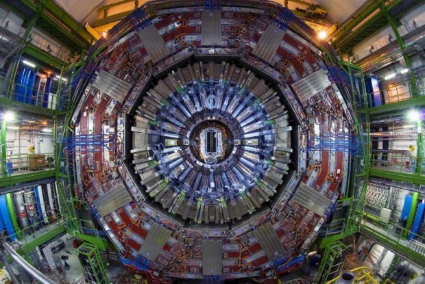 Cel mai puternic accelerator de particule din lume a fost sabotat! Informația apare într-un document oficial al CERN