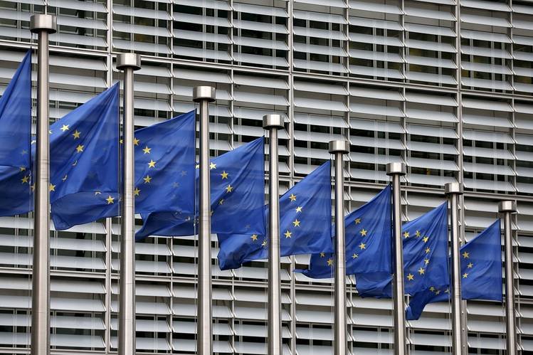 Franţa somează Marea Britanie să urgenteze negocierile, ameninţând cu blocarea accesului la piaţa UE