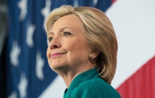 O PSD-istă cunoscută de la noi face campanie pentru Hillary Clinton