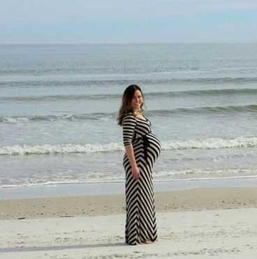 A făcut o poză soției sale însărcinate. Ce au văzut apoi în fotografie i-a marcat pe viață - FOTO 