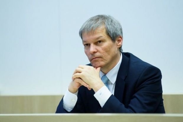 Dacian Cioloș: &quot;Să vă fac o confidență, soția mea s-a cam săturat de Bruxelles&quot;