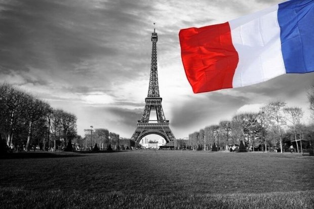 Anunțul făcut de Franța, la împlinirea unui an de la atentatele teroriste de la Paris