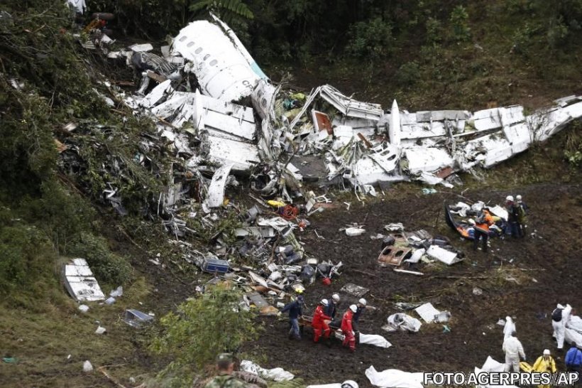 Ultimele momente ale avionului prăbușit în Columbia. O înregistrare audio cu piloții arată cauza tragediei aviatice