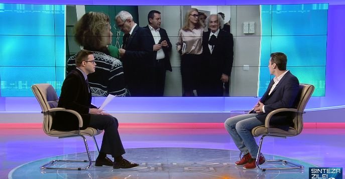Liviu Dragnea și Alina Gorghiu, pe holurile Antena 3. Imagini din culisele emisiunii ”Sinteza zilei”