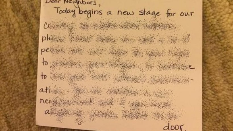 Scrisoarea primită de un musulman în ziua învestirii lui Donald Trump. I-au dat lacrimile imediat când a citit ce i-au scris vecinii