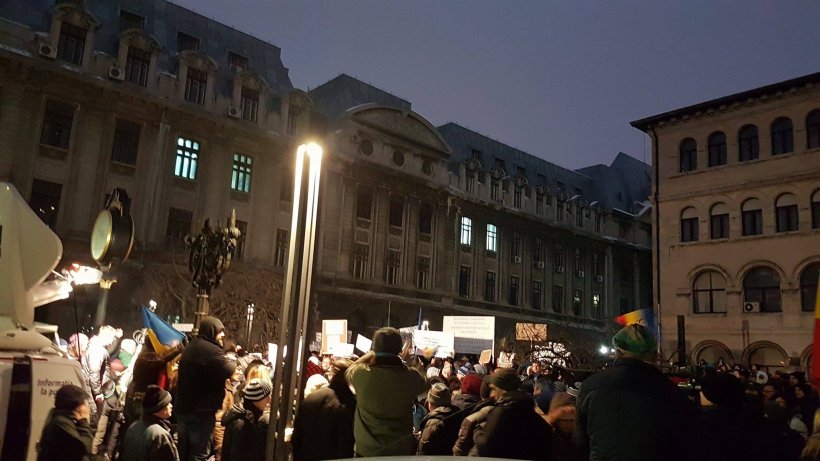 Au fost noi proteste faţă de graţiere în Bucureşti şi în ţară - VIDEO