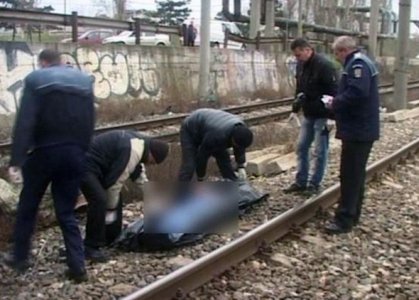 Tragedie în gara din Buzău. S-a urcat pe un vagon să își facă un selfie și a murit electrocutat