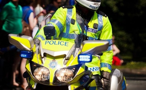Incident în centrul Londrei: Un bărbat a fost reţinut de Scotland Yard, în apropiere de reşedinţa premierului britanic