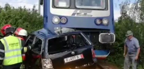 Mașină lovită de tren în Bistriţa-Năsăud. Numărul victimelor decedate a ajuns la patru