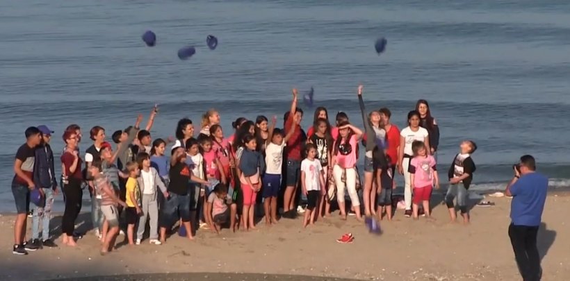 Zeci de copii nevoiași au văzut pentru prima dată Marea Neagră, de 1 iunie
