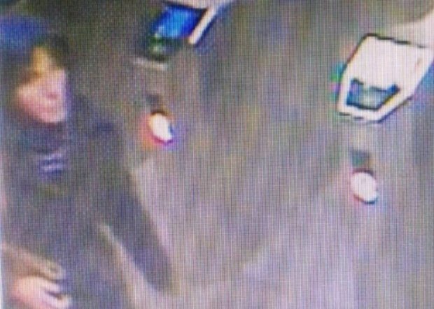 Imaginile șocante ale primului atac al criminalei de la metrou. Victima a reușit să se salveze în ultimul moment (VIDEO)