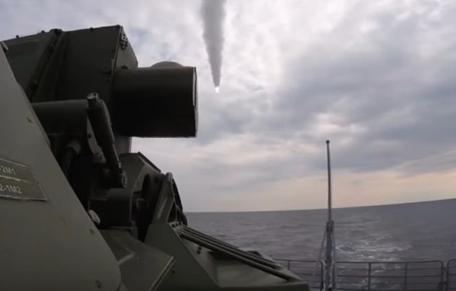 Demostrație de forță. Imagini spectaculoase cu sistemele de apărare antirachetă de ultimă generaţie ale Rusiei - VIDEO