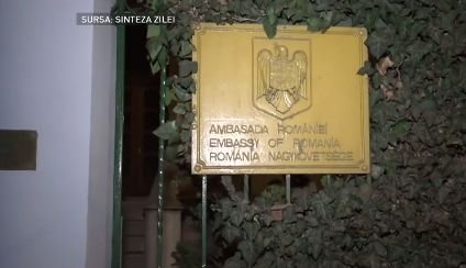 Reacția MAE după ce Ambasada României la Budapesta a fost vandalizată 