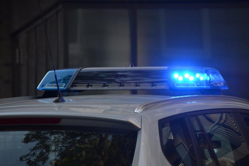 I-a găsit trupul neînsuflețit al iubitului ei în cameră. În loc să anunțe poliția, o tânără a recurs la un gest incredibil 127