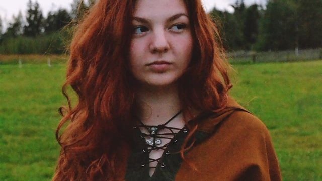 Tragedie în Bistrița. O adolescentă a fost găsită fără suflare în casă 