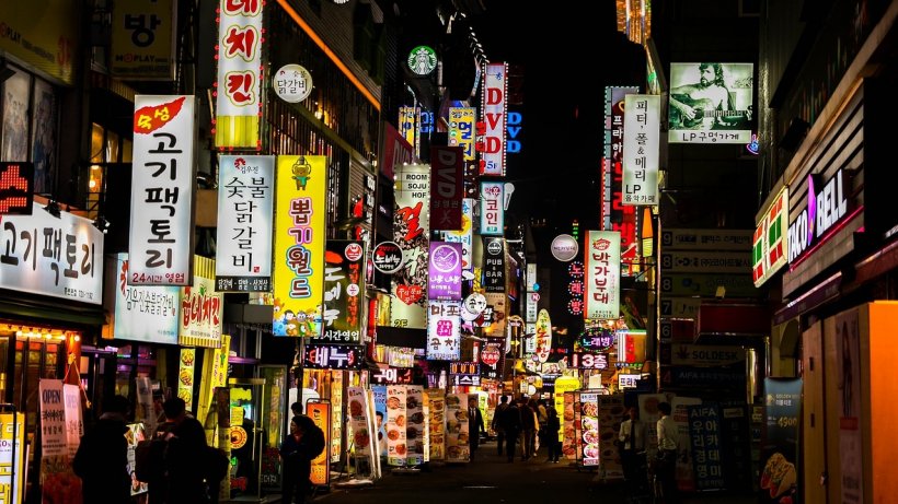 Povestiri din Orientul Îndepărtat: Seul și Tokyo