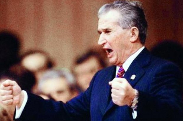 Nicolae Ceaușescu, pus pe jar de „Scrisoarea celor şase“. Ce scria în ea