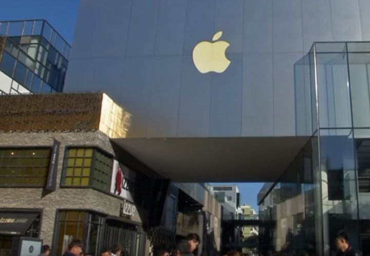 Apple a venit în România. Marele gigant şi-a înfiinţat propria companie şi va intra direct în războiul de pe piaţa tehnologică