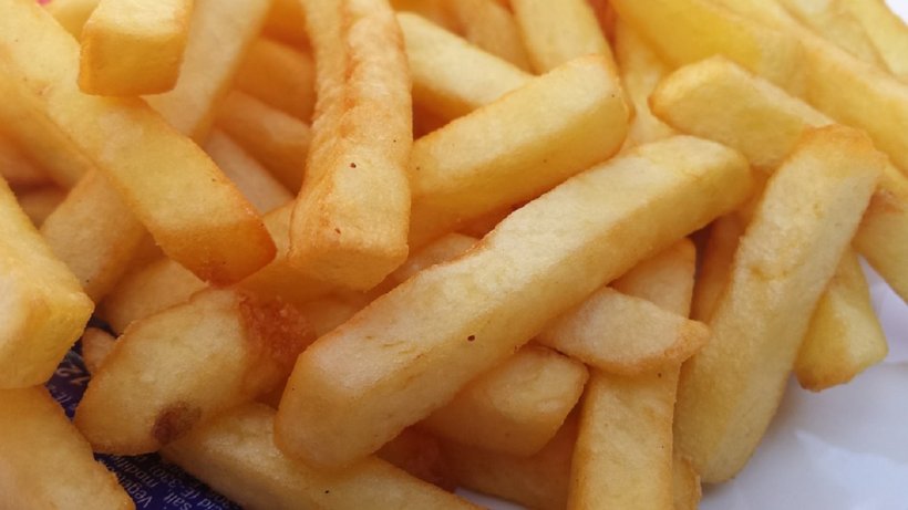 Verdictul oamenilor de știință: Care cartofi prăjiți sunt mai buni: cei de McDonald’s sau cei de la KFC? 