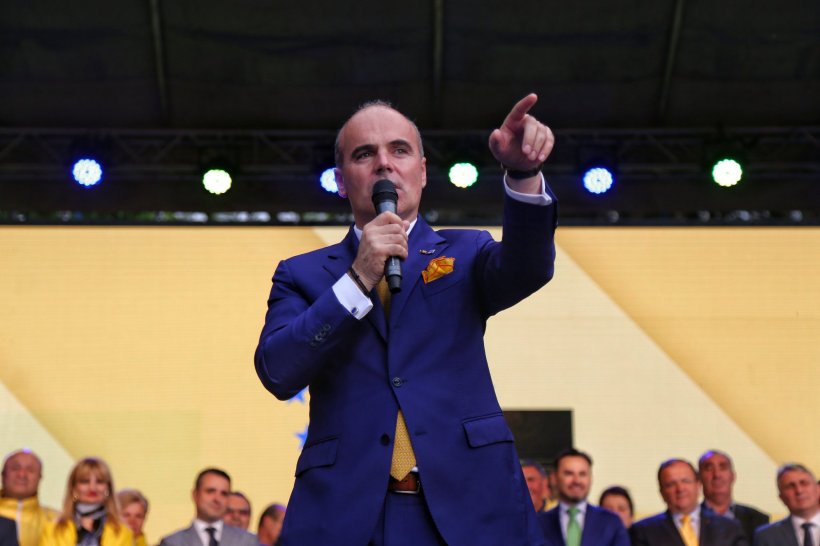 Rareș Bogdan: Vom cere demisia Guvernului și alegeri anticipate de urgență