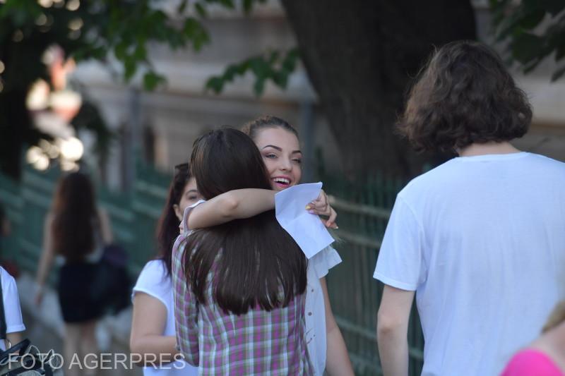 REZULTATE BAC 2019 edu.ro. NOTELE la bac 2019, afişate curând în centrele de examen şi pe site-ul bacalaureat.edu.ro 534