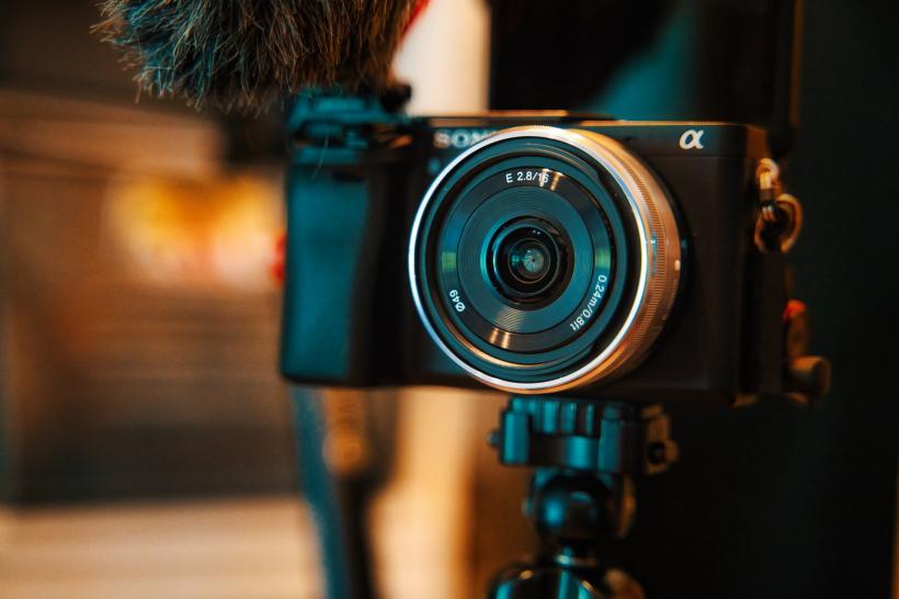 O figură cunoscută în lumea vloggerilor a aflat că mai are de trăit doar câteva săptămâni. Mesajul cutremurător transmis fanilor de pe internet 72