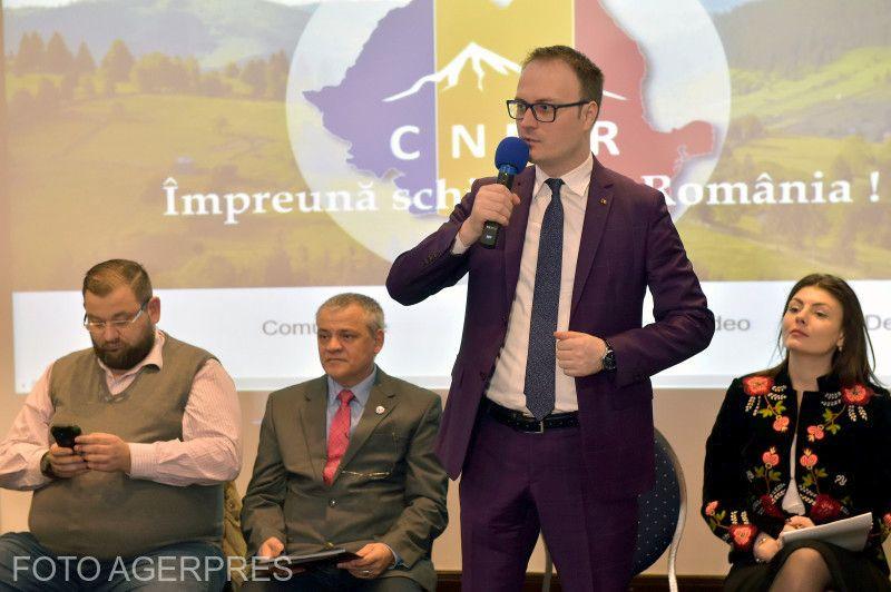 Alexandru CumpÄnaÈu DeclaraÈie De Avere FabuloasÄ Peste 350 000 De Euro Pe An Venituri ImpreunÄ Cu SoÈia Joburi FÄrÄ NumÄr Case Mai Multe Ca Ale Lui Iohannis Antena 3