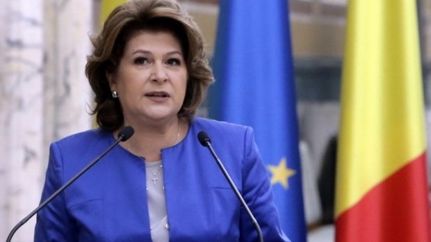 Adevărul: Ipocrizie de Bruxelles: Comisarii cu probleme din România şi Ungaria sunt respinşi, cei din Franţa şi Belgia merg mai departe