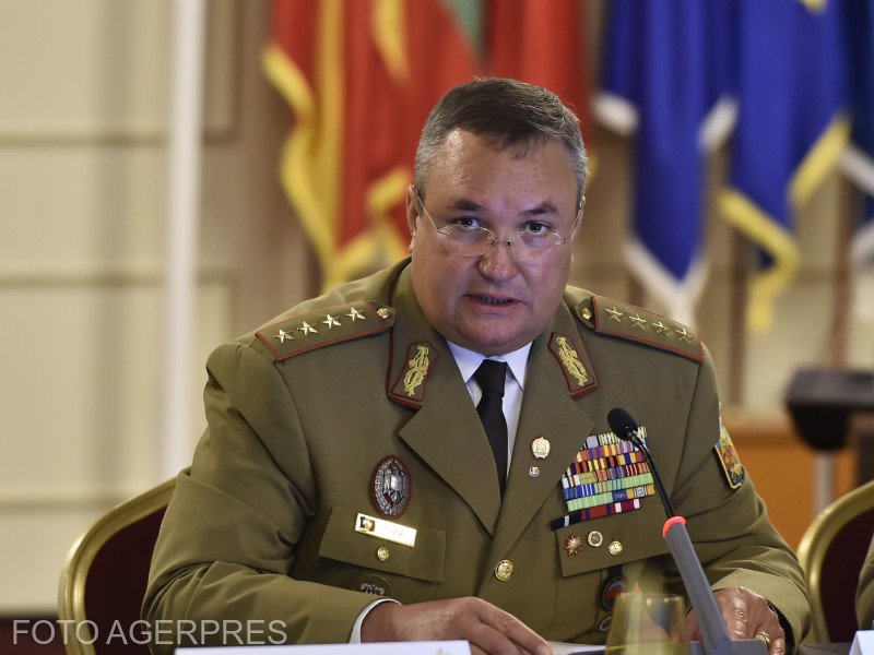 Generalul Nicolae Ciucă, trecut în rezervă de președintele Klaus Iohannis