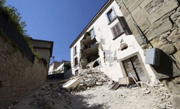 CUTREMUR. Albania se cutremură în continuare la mai bine de 48 de ore de la tragedia care a lovit țara