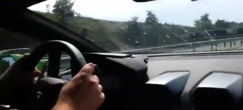 Un Lamborghini, accident la 340 km/h. Imagini cu un puternic impact emoțional - VIDEO 