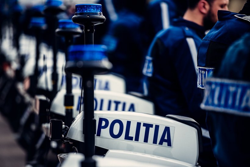 Doi polițiști din București sunt suspecți de coronavirus