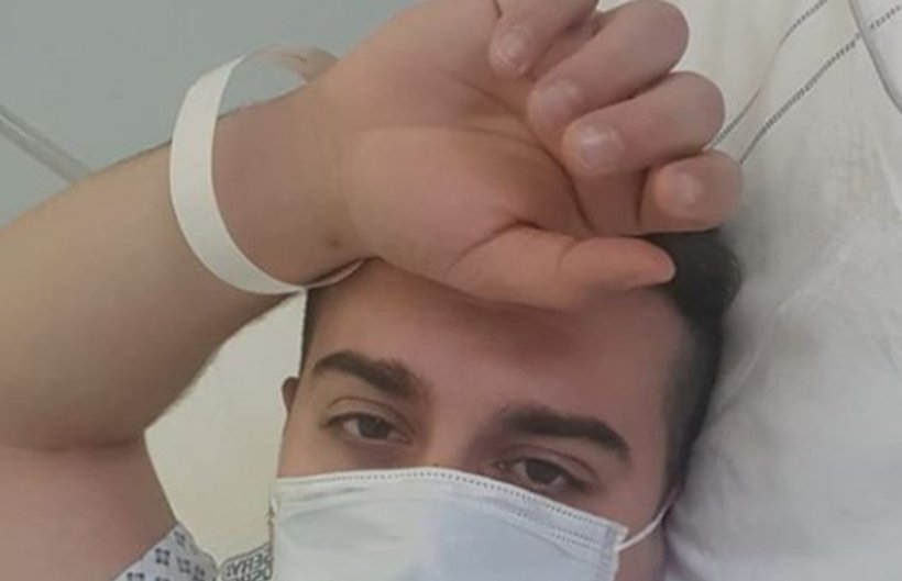 Mesajul unui tânăr bolnav de coronavirus la 29 de ani. „Mă simțeam invincibil, dar într-o după-amiază am fost obligat să chem ambulanța”
