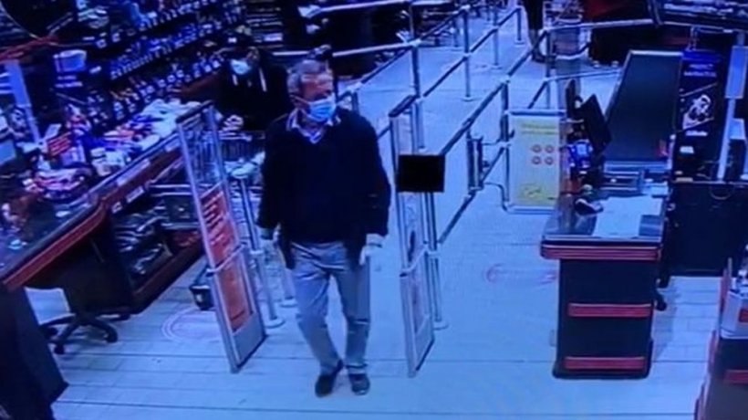 Cine este bărbatul care a pierdut 30.000 de euro într-un supermarket din Timișoara