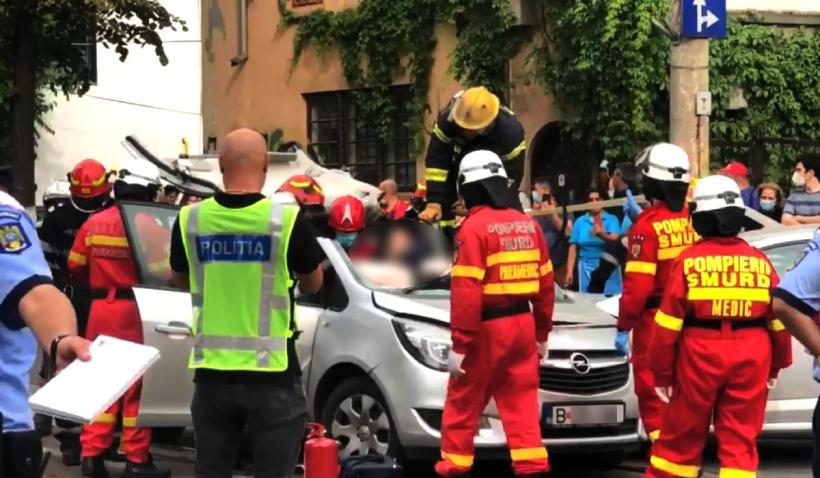 Accident cumplit, surprins în București: Chipul plin de sânge al victimei mi-e puternic întipărit pe retină
