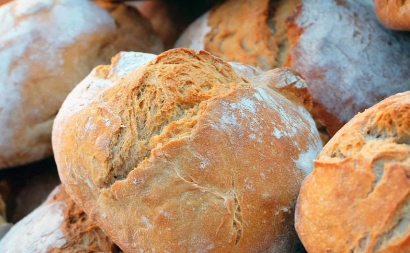 România are cea mai ieftină pâine din Uniunea Europeană! Unde se vinde cea mai scumpă