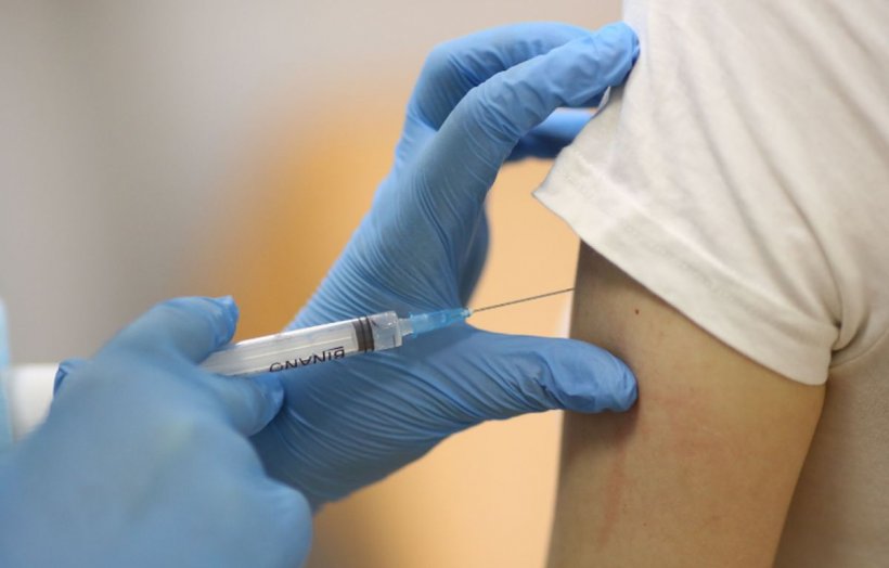 Avertisment de la directorul OMS: Un vaccin nu va fi suficient pentru a învinge pandemia!