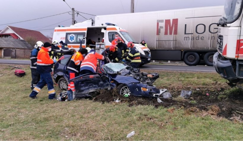 Camion cu volanul blocat, accident cumplit la Muntenii de Sus în Vaslui