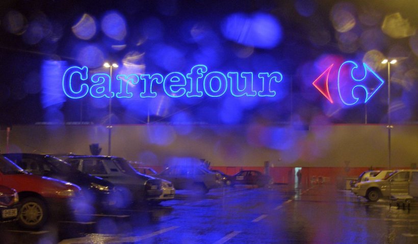 Program Carrefour Revelion 2021. Când sunt închise magazinele