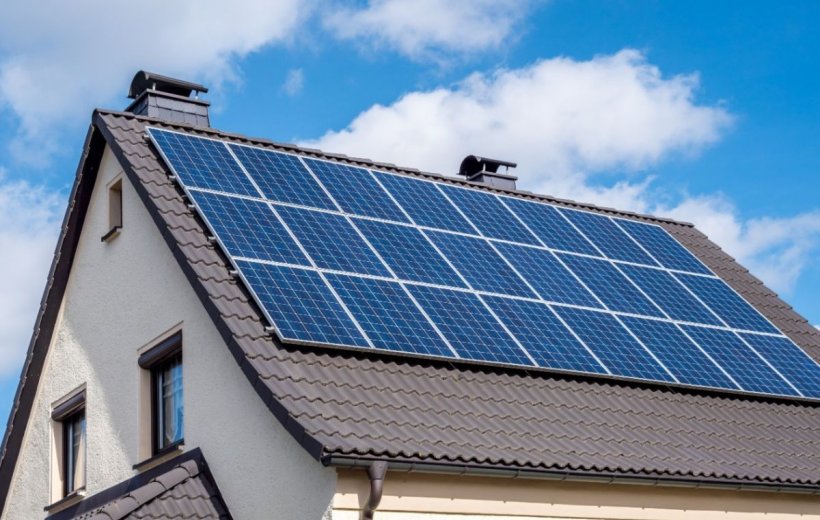 Energia solară este bună pentru mediu iar acele sisteme de panouri fotovoltaice pot face adevărate minuni!