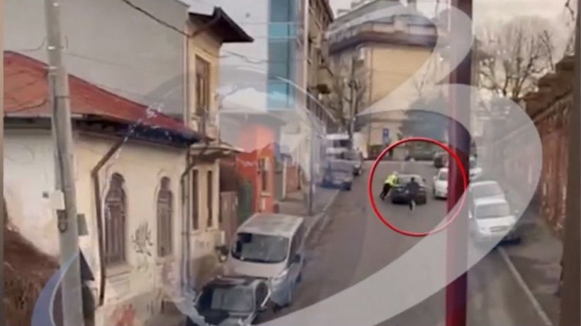 Polițist acroșat și târât pe carosabil, în București, de un conducător auto care circula pe sens interzis