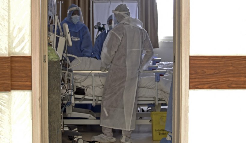 Un pacient infectat cu tulpina britanică la 13 zile după rapel a murit la spitalul din Ilfov
