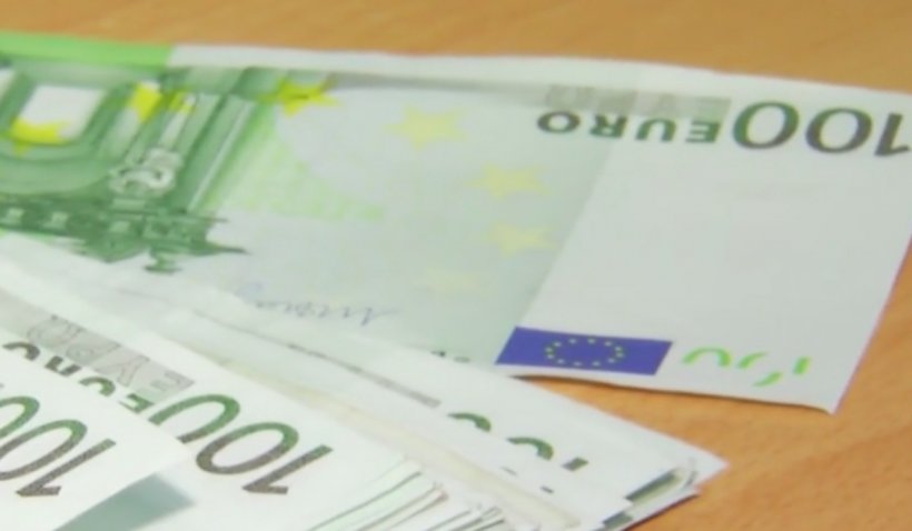 Moneda euro a atins al cincilea maxim istoric la rând