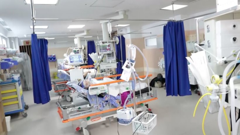Drama bolnavilor COVID care nu au loc la ATI. Imagini de la Urgență. Dr. Opriţa: "Intrăm în logica medicinei de catastrofă" | VIDEO