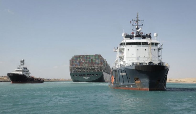 Criza din Canalul Suez nu s-a terminat: Șapte nave cu animale din România nu sunt lăsate să treacă