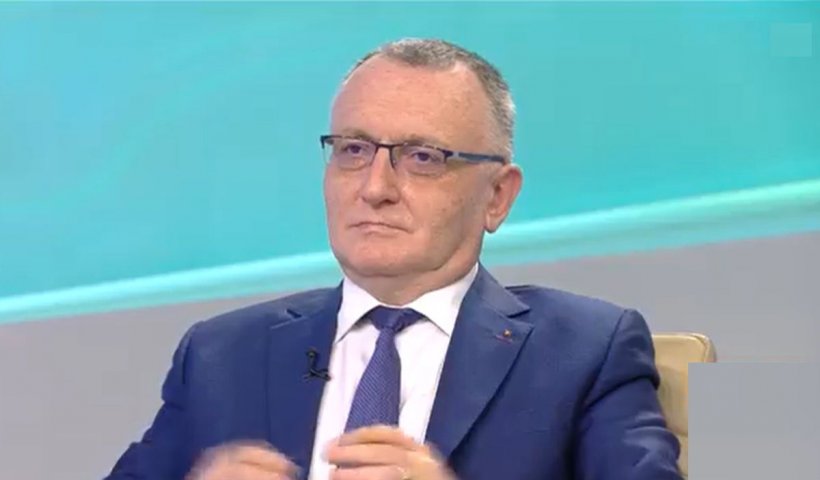 Sorin Cîmpeanu: "10% din promoţia curentă nu a putut să intre la evaluarea naţională". Reguli noi la examene