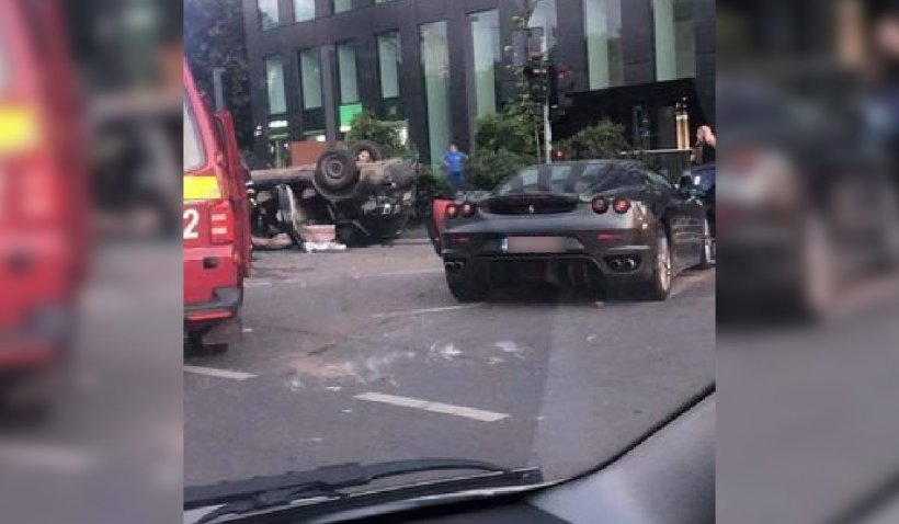 Ciocnire spectaculoasă între un Ferrari și un Mitsubishi în București. Șeful Federației de Rugby, implicat în accident 