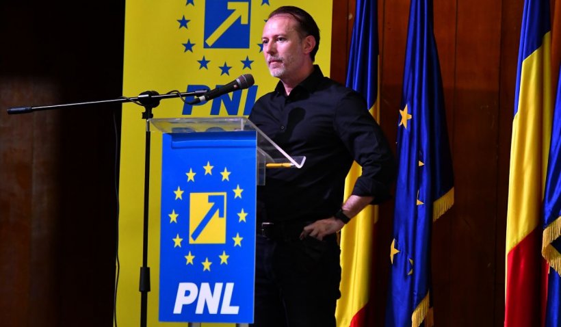 Florin Cîțu, premiat la Gala Tineretului Național Liberal: Premierul le-a cerut tinerilor din partid să-l apere