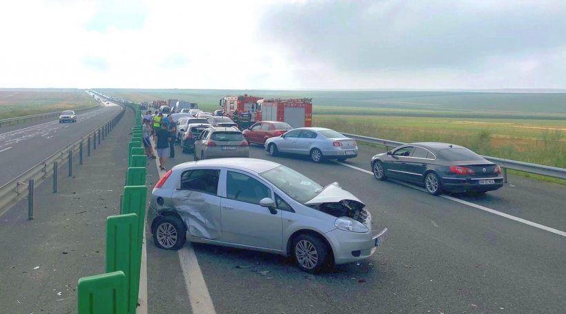 Accidente în lanț pe Autostrada Soarelui: Peste 50 de mașini implicate, 57 victime, planul roșu activat